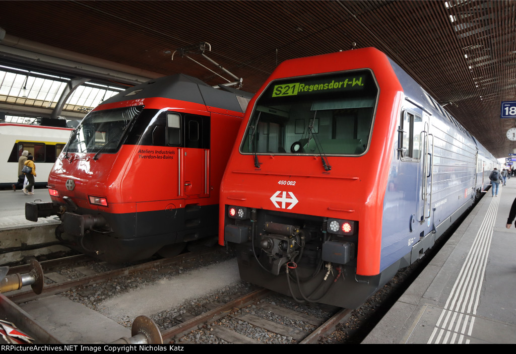 SBB 460-056 & SBB 450-082